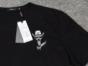 中國南北批發市場對比 北京商務男裝尾貨與廣州二手家具家紡的折扣批發商機